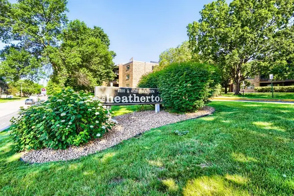 4100 Parklawn AVE #316, Edina, MN 55435