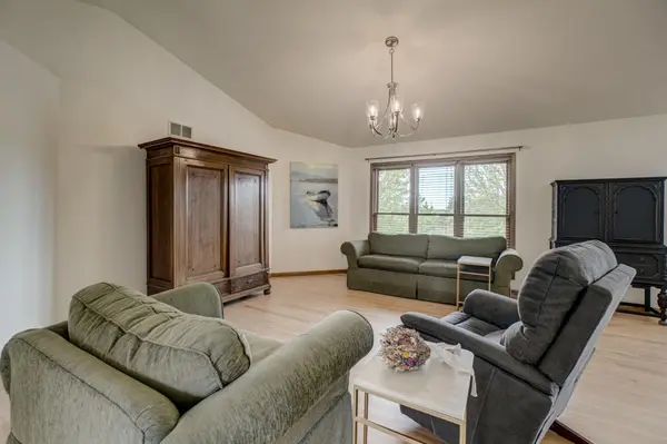 15912 Cascade PATH, Rosemount, MN 55068