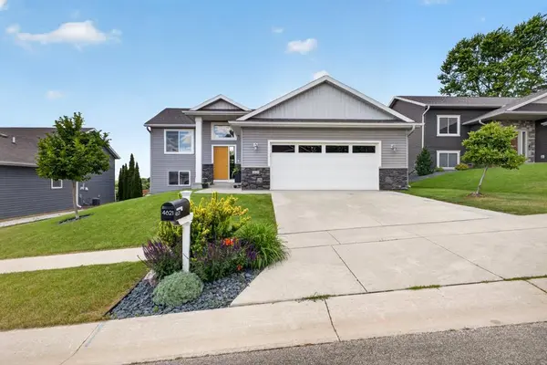 4621 Alan LN NW, Rochester, MN 55901
