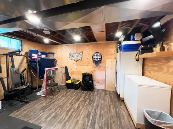 803 S Pine ST, Caledonia, MN 55921