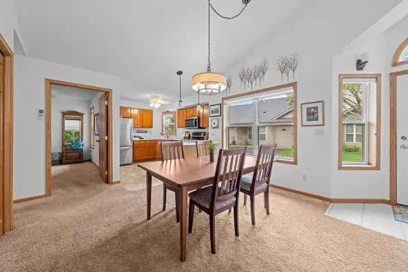 700 Leroy LN #2, River Falls, WI 54022