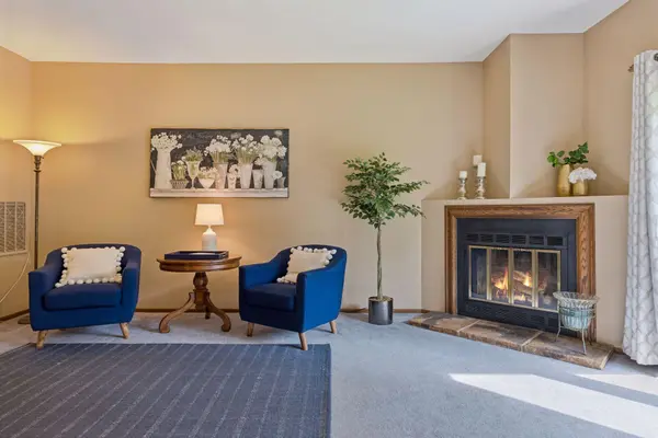 11041 Oregon CIR #53, Bloomington, MN 55438