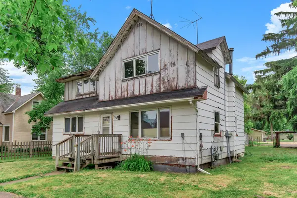 229 N 3rd ST, New Richmond, WI 54017