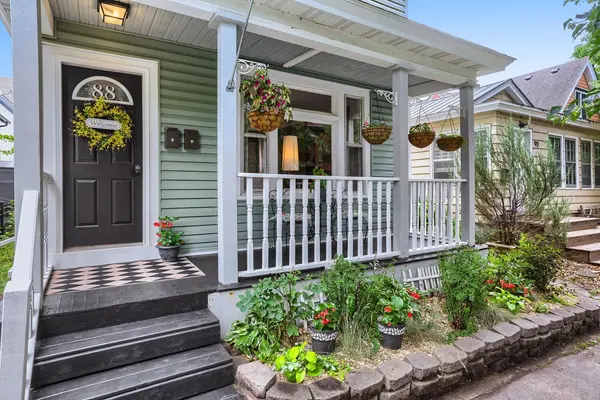 88 Leech ST, Saint Paul, MN 55102
