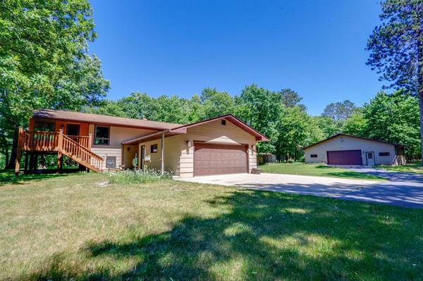 36830 Indian Point RD, Cohasset, MN 55721