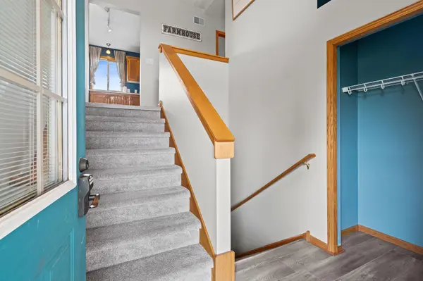 609 Bluebird ST, Mora, MN 55051