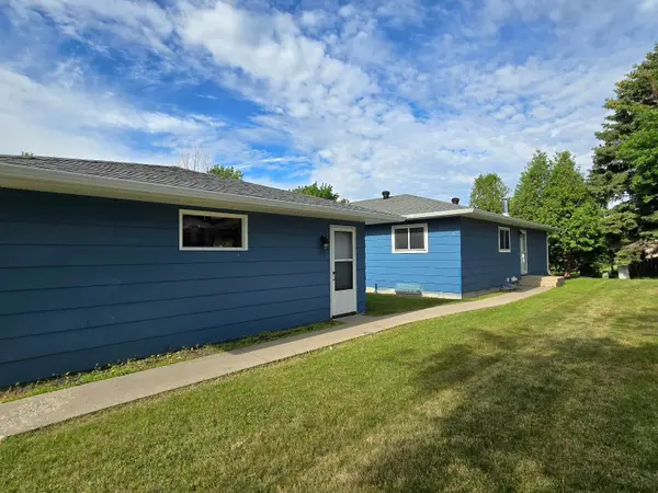 3409 12th ST S, Moorhead, MN 56560