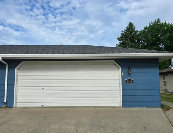 3409 12th ST S, Moorhead, MN 56560