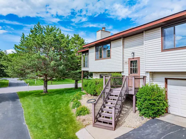 11607 88th AVE N, Maple Grove, MN 55369