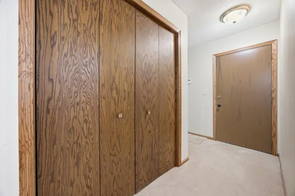 2577 Pacific DR S #305, Fargo, ND 58103