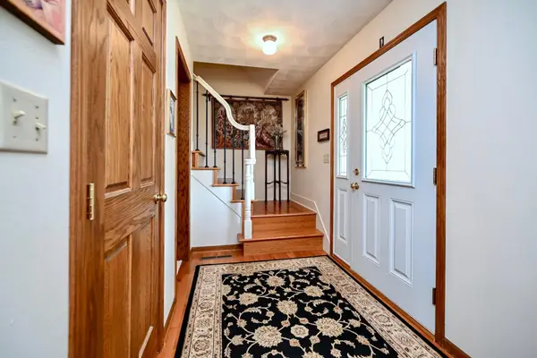 1617 Circle DR, Winona, MN 55987