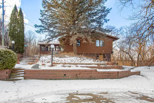1101 Faribault RD, Faribault, MN 55021