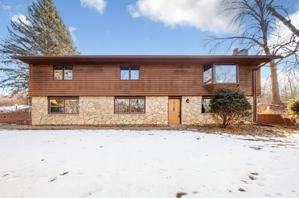 1101 Faribault RD, Faribault, MN 55021