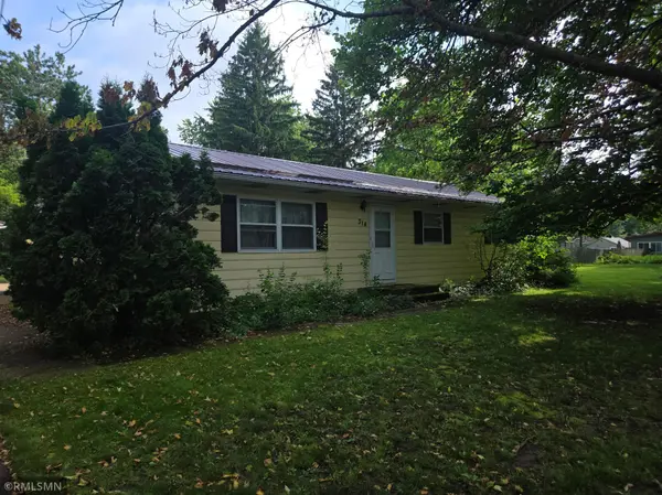314 Bering ST W, Milltown, WI 54858