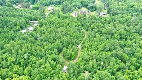 5209 Klinker RD, Silver Bay, MN 55614