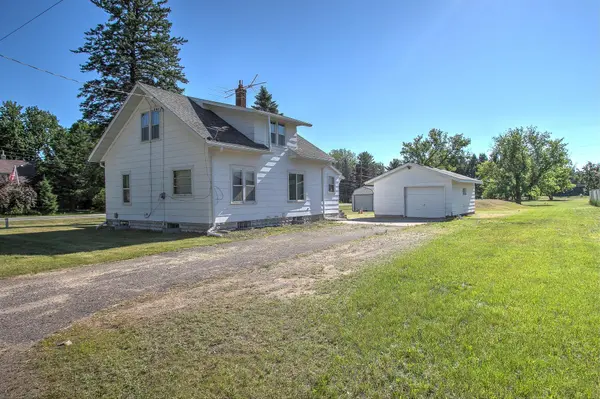 38897 Okinawa ST NE, Stanchfield, MN 55080