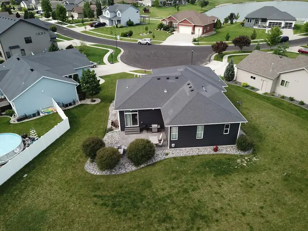 2943 6th ST E, West Fargo, ND 58078