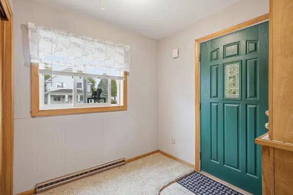 27 17th ST, Cloquet, MN 55720
