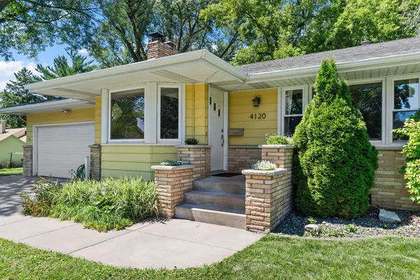 4120 Arthur ST NE, Columbia Heights, MN 55421
