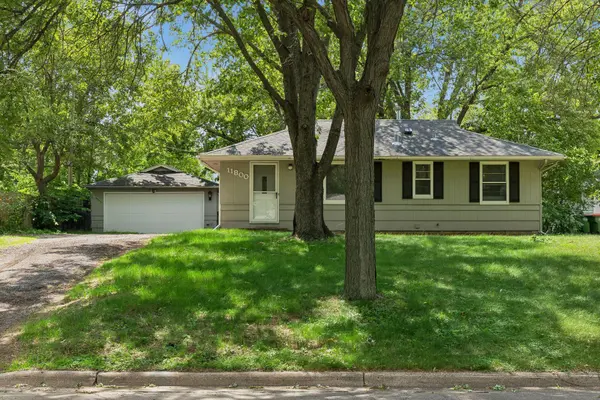 11800 Magnolia ST NW, Coon Rapids, MN 55448
