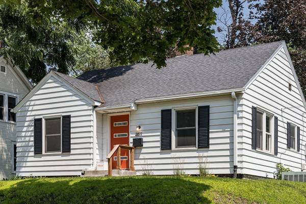 2811 Fillmore ST NE, Minneapolis, MN 55418