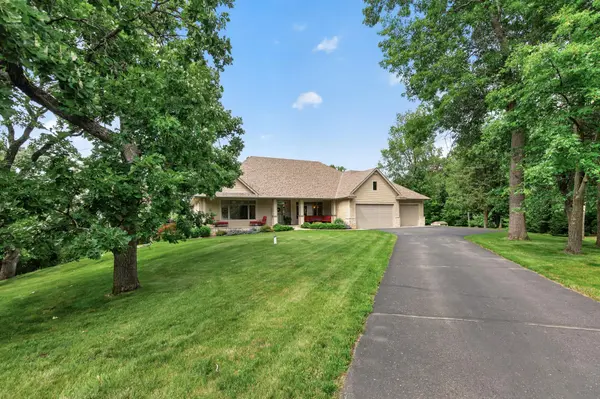 1187 105th ST E, Inver Grove Heights, MN 55077