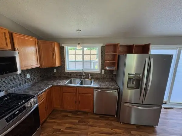 1994 Robin LN N, Hugo, MN 55038