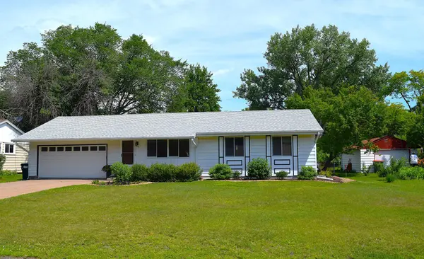 673 109th LN NE, Blaine, MN 55434