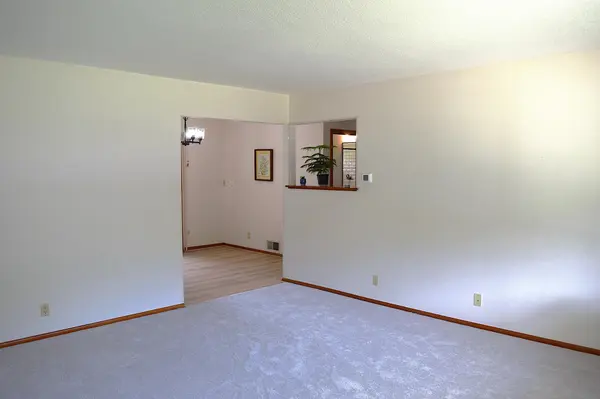 673 109th LN NE, Blaine, MN 55434