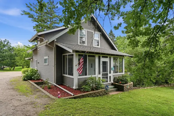219 Main ST N, New London, MN 56273