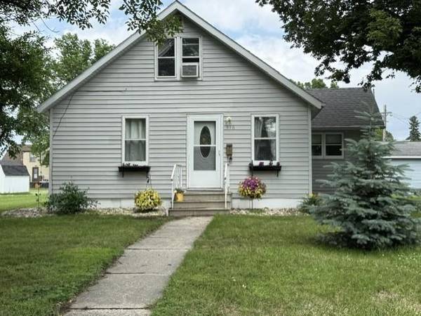 316 Oak ST,  Breckenridge,  MN 56520