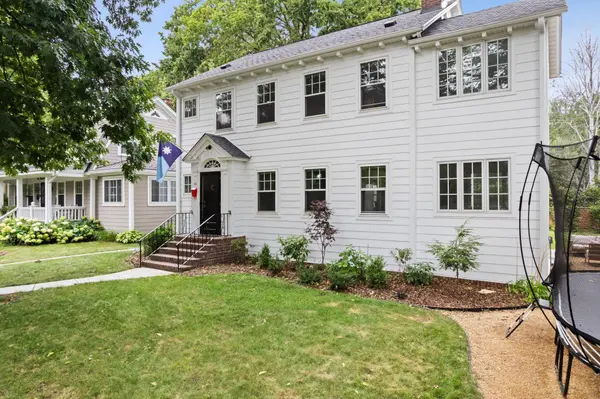 100 W 52nd ST, Minneapolis, MN 55419