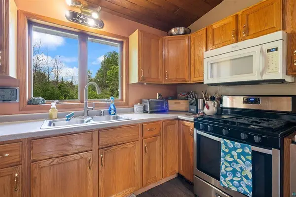 6381 S Allen RD, Foxboro, WI 54836