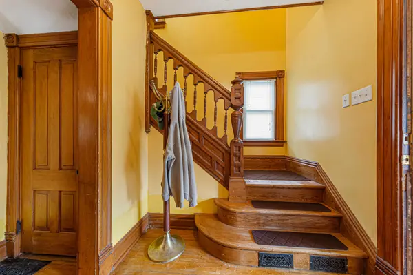 904 Central AVE N, Faribault, MN 55021
