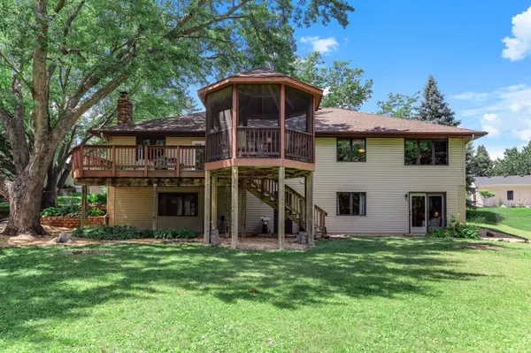 17152 Gage WAY, Lakeville, MN 55024
