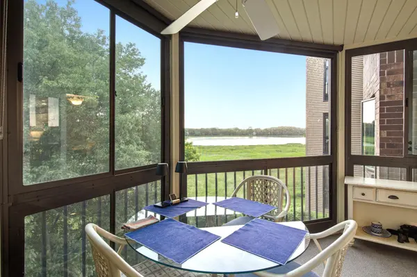 14319 Stewart LN #207, Minnetonka, MN 55345