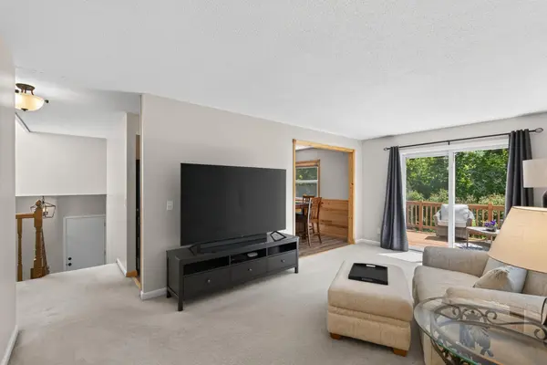 4345 Dakota ST SE, Prior Lake, MN 55372