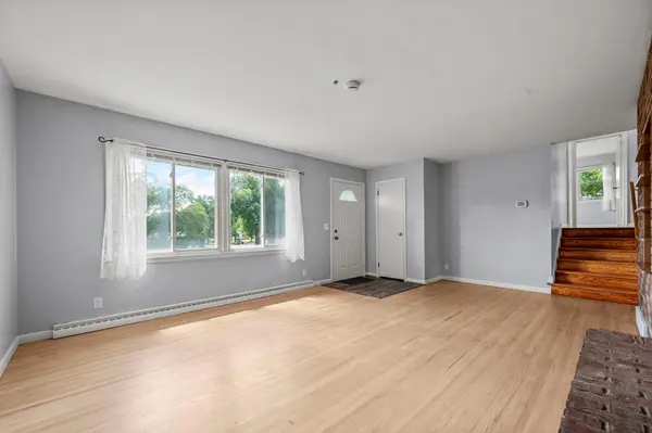 7132 Bloomington AVE, Richfield, MN 55423