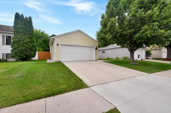 1510 28th AVE S, Fargo, ND 58103