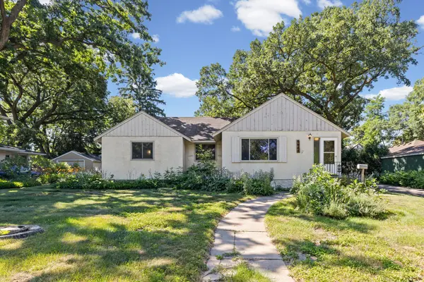 5647 Wood LN, Saint Louis Park, MN 55436