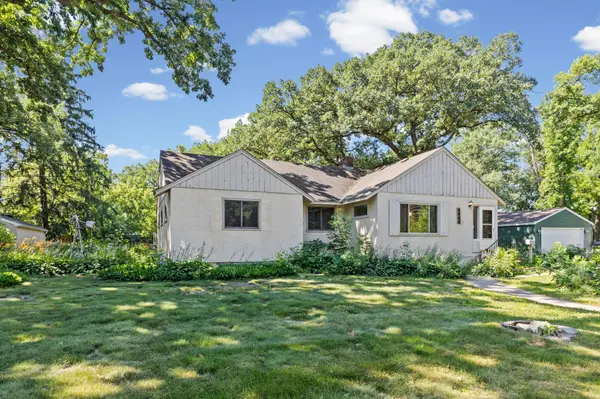 5647 Wood LN, Saint Louis Park, MN 55436