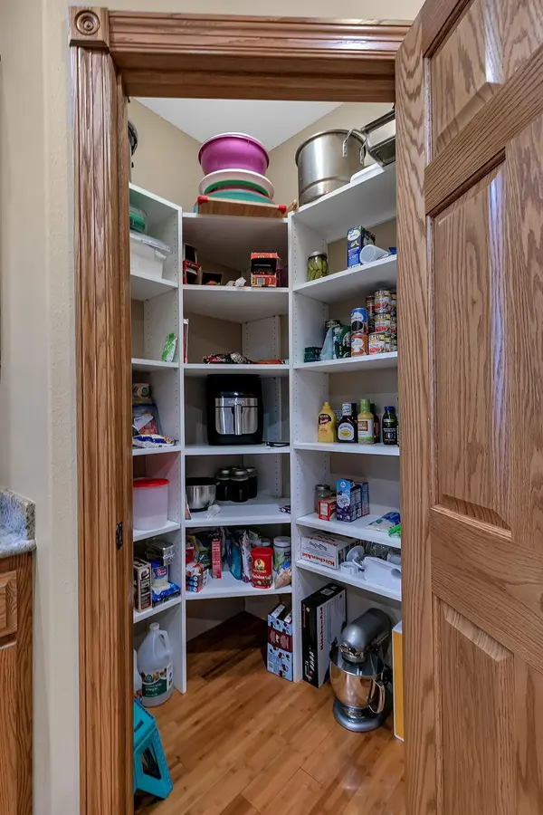 2165 Mill Pond DR, Saint Cloud, MN 56303