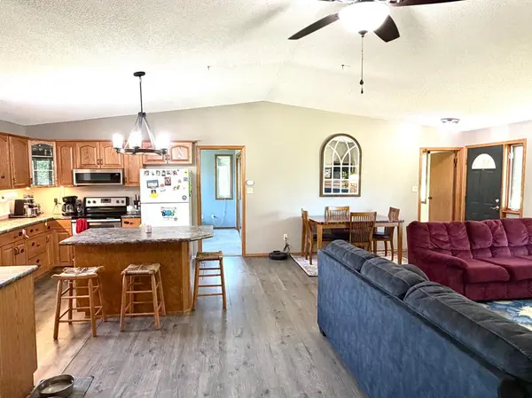 19551 197th AVE, Greenbush, MN 56726