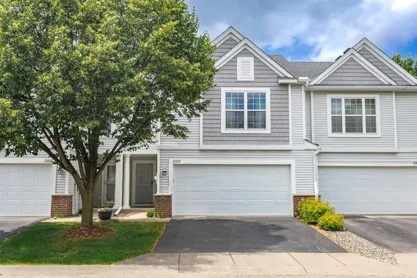 10664 Ironwood CT, Woodbury, MN 55129