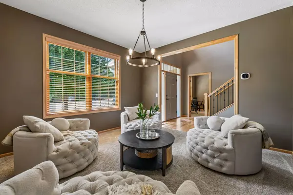 455 Moers Circle, Chaska, MN 55318