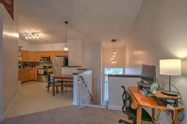 1016 Honeysuckle LN SE, Cambridge, MN 55008