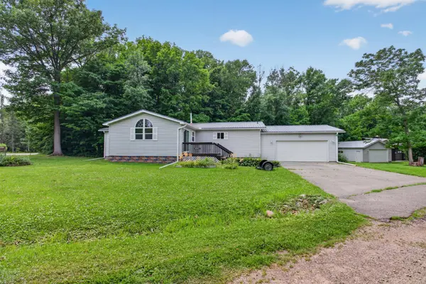 2215 Lake Shore BLVD, Wahkon, MN 56386