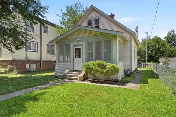 3944 Oakland AVE, Minneapolis, MN 55407