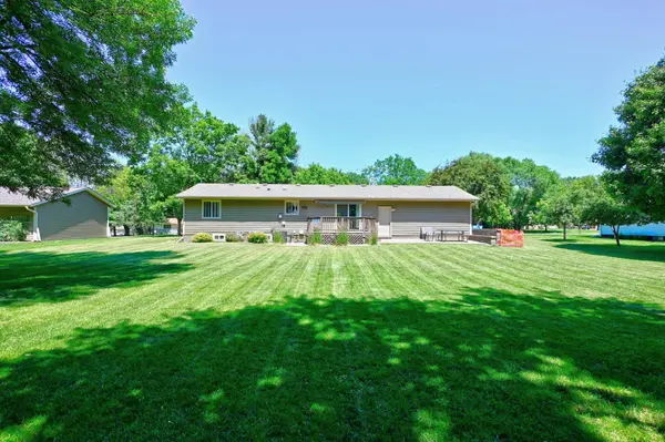 1912 Parkview RD NE, Alexandria, MN 56308