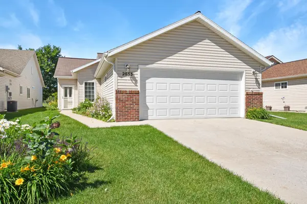 2853 35th ST S, Moorhead, MN 56560